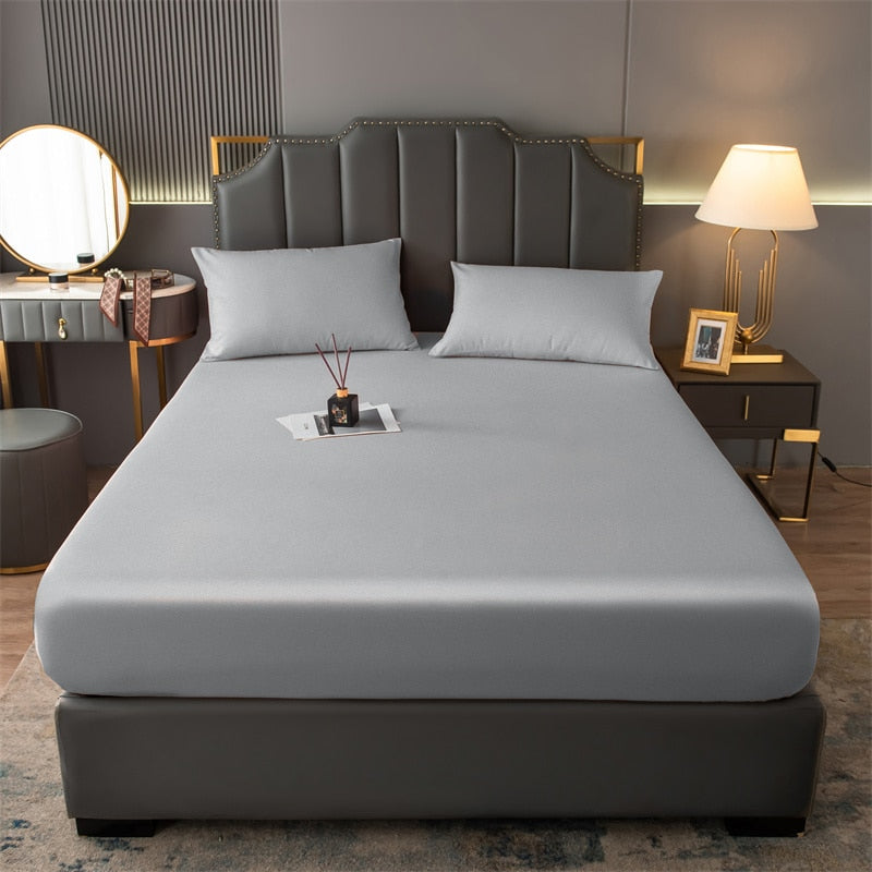 100% Waterproof Mattress Protector Cover, Anti-slip Breathable Mattress